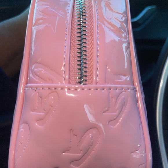 Glamaholic Lifestyle Powder Pink Small Monogram Toiletry Bag/Clutch - Picture 13 of 15